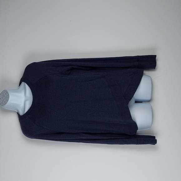 Asymmetrical Hem Long Sleeve Athleta Top, size Small - Picture 1 of 7